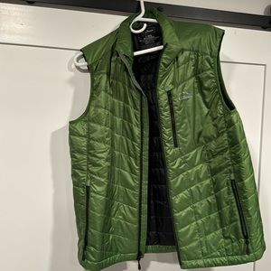 LL Bean lightweight vest with primaloft